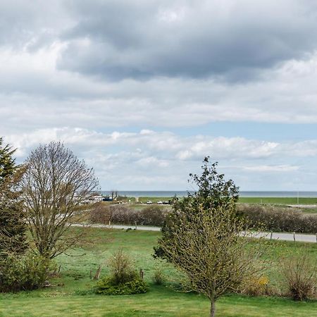 Straendhus Bed&Breakfast Hasselberg  Exteriér fotografie