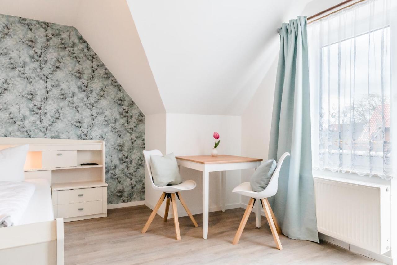 Straendhus Bed&Breakfast Hasselberg  Exteriér fotografie